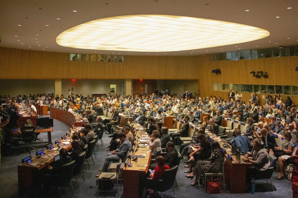 image of government meeting room